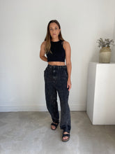 Load image into Gallery viewer, Zara Jeans
