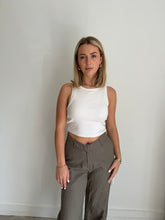 Load image into Gallery viewer, Na-kd Linen Blend Trousers
