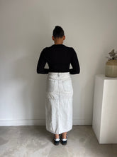 Load image into Gallery viewer, H&amp;M Denim Skirt
