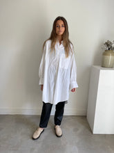Load image into Gallery viewer, Zara Oversized Shirt NEW
