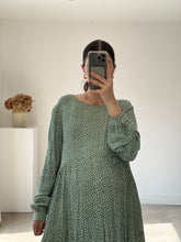 Load image into Gallery viewer, Pieces Floral Dress
