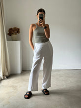 Load image into Gallery viewer, Linen Trousers
