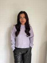Load image into Gallery viewer, Zara Knitted Cropped Jumper
