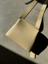 Load image into Gallery viewer, Osoi Leather Bag
