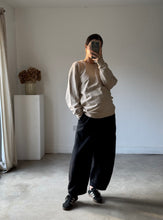 Load image into Gallery viewer, Zara Sweatshirt
