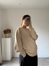 Load image into Gallery viewer, Zara Sweatshirt
