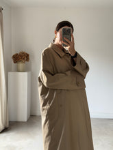 Load image into Gallery viewer, Burberry Trench NEW
