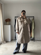 Load image into Gallery viewer, H&amp;M Coat
