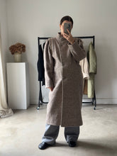 Load image into Gallery viewer, VIntage Herringbone Coat
