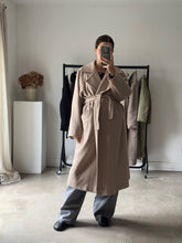 Load image into Gallery viewer, Vintage Wool / Cashmere Blend Coat
