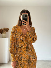 Load image into Gallery viewer, Ganni Leopard Print Collar Dress
