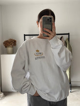 Load image into Gallery viewer, Sporty Rich Sweatshirt
