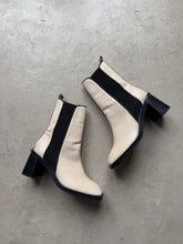 Load image into Gallery viewer, Topshop Heeled Boots - UK 6
