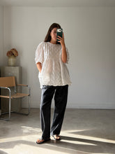 Load image into Gallery viewer, White Blouse

