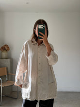 Load image into Gallery viewer, Vintage Linen Shirt

