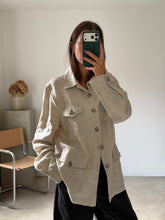 Load image into Gallery viewer, Oversized Linen Jacket
