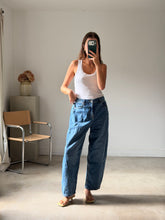 Load image into Gallery viewer, M&amp;S Barrel Leg Jeans

