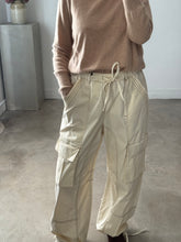 Load image into Gallery viewer, Zara Cargo Trousers NEW
