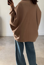 Load image into Gallery viewer, Zara Jacket NEW
