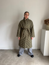 Load image into Gallery viewer, Mango Quilted Coat
