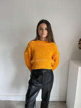Load image into Gallery viewer, H&amp;M Studio Cropped Jumper
