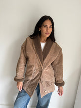 Load image into Gallery viewer, Vintage Sheep Skin Suede Jacket
