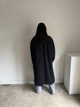 Load image into Gallery viewer, Vintage Wool / Cashmere Oversized Coat
