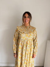 Load image into Gallery viewer, Meadows Floral Dress
