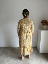 Load image into Gallery viewer, Meadows Floral Dress
