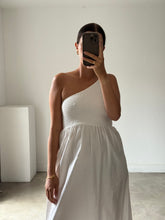 Load image into Gallery viewer, Massimo Dutti Dress NEW
