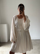 Load image into Gallery viewer, H&amp;M Dress
