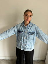 Load image into Gallery viewer, Aligne  Denim Jacket
