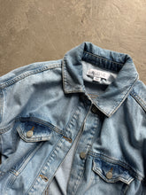 Load image into Gallery viewer, Aligne  Denim Jacket
