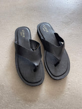 Load image into Gallery viewer, Lipsy Sandals NEW - UK 8
