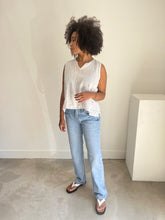 Load image into Gallery viewer, Vintage Levi 501 Jeans
