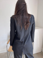 Load image into Gallery viewer, H&amp;M Blazer
