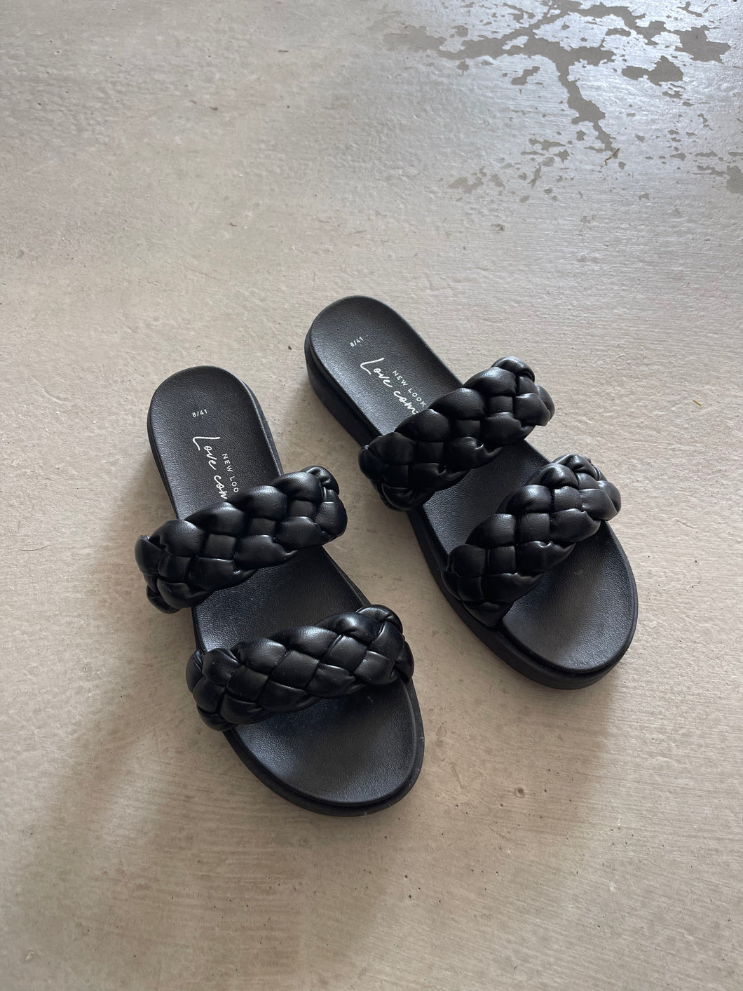 Black Sandals - UK 8 NEW