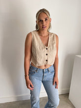Load image into Gallery viewer, Linen Waistcoat
