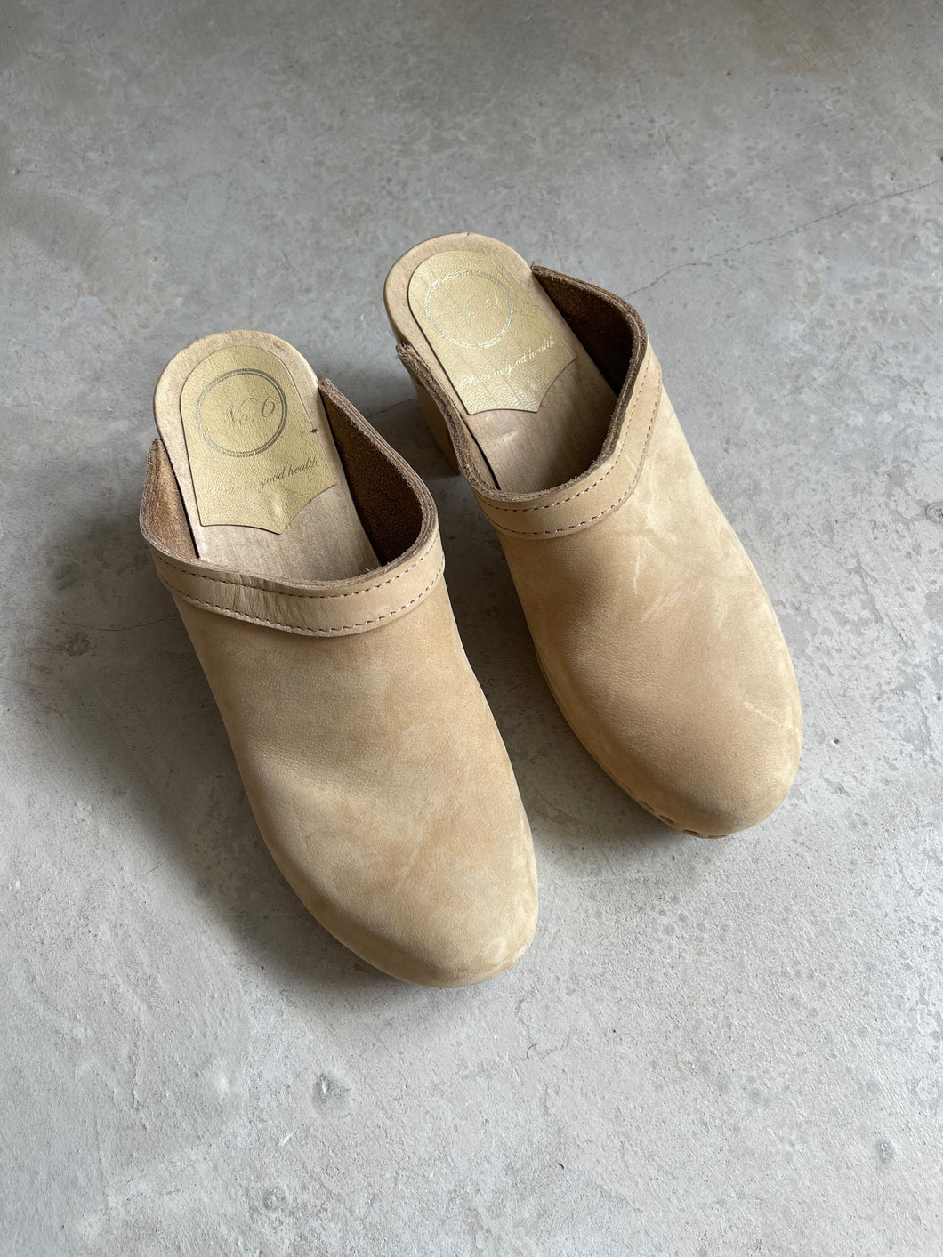 No6 Clogs - UK 6