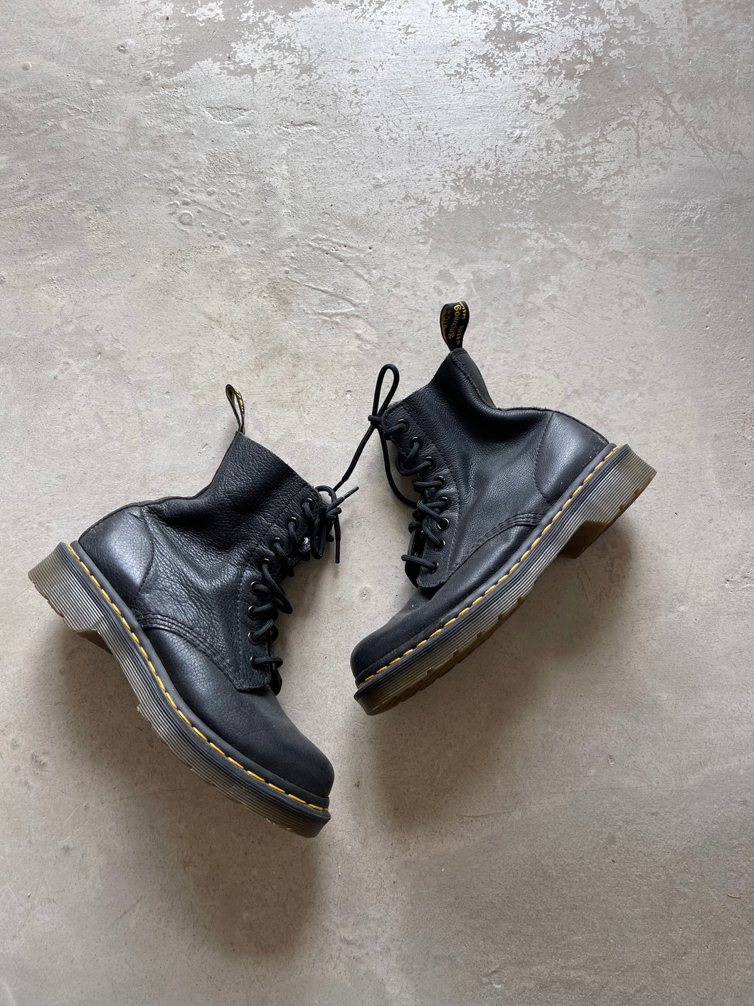 Dr Marten Leather Boots - UK 4