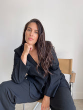 Load image into Gallery viewer, H&amp;M Blazer
