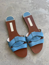 Load image into Gallery viewer, Zara Sandals - UK 8
