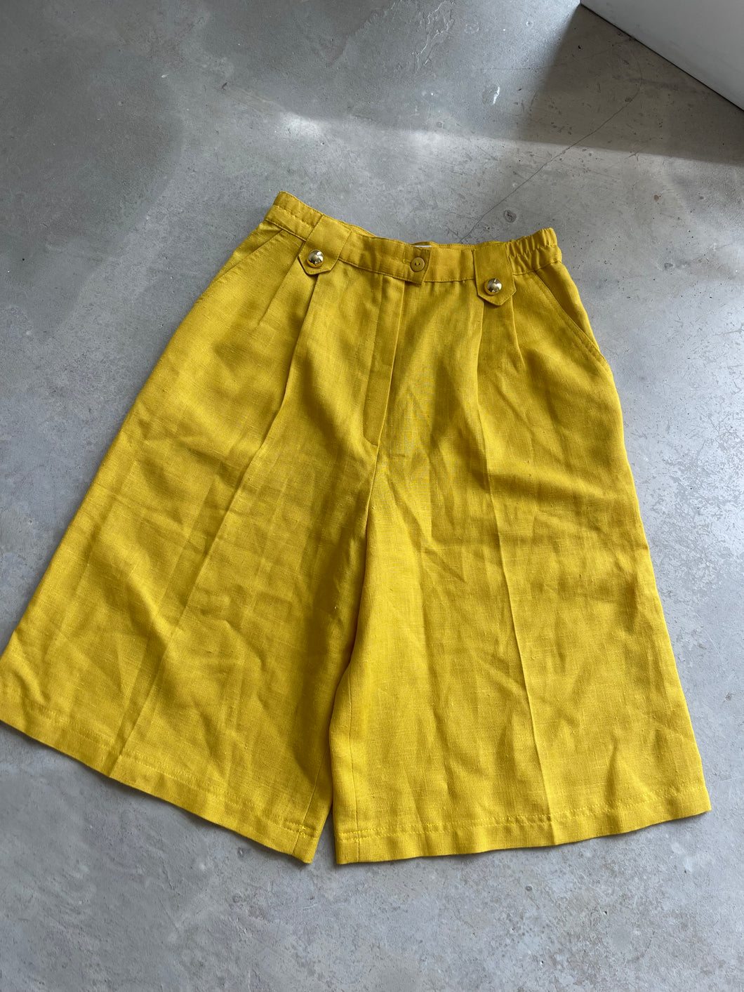 Vintage Culotte Linen Shorts