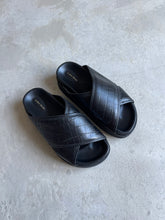Load image into Gallery viewer, &amp; Other Stories Croc Sandals - UK 4
