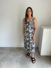 Load image into Gallery viewer, Patterned Dress

