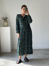 Load image into Gallery viewer, Zara Floral Dress
