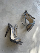 Load image into Gallery viewer, Jimmy Choo Heels - UK 8
