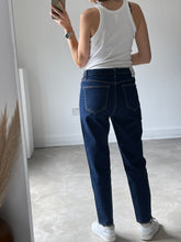 Load image into Gallery viewer, Zara Jeans NEW
