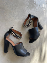 Load image into Gallery viewer, Givenchy Heels

