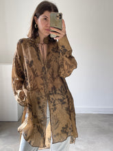 Load image into Gallery viewer, Massimo Dutti Limited Edition Blouse
